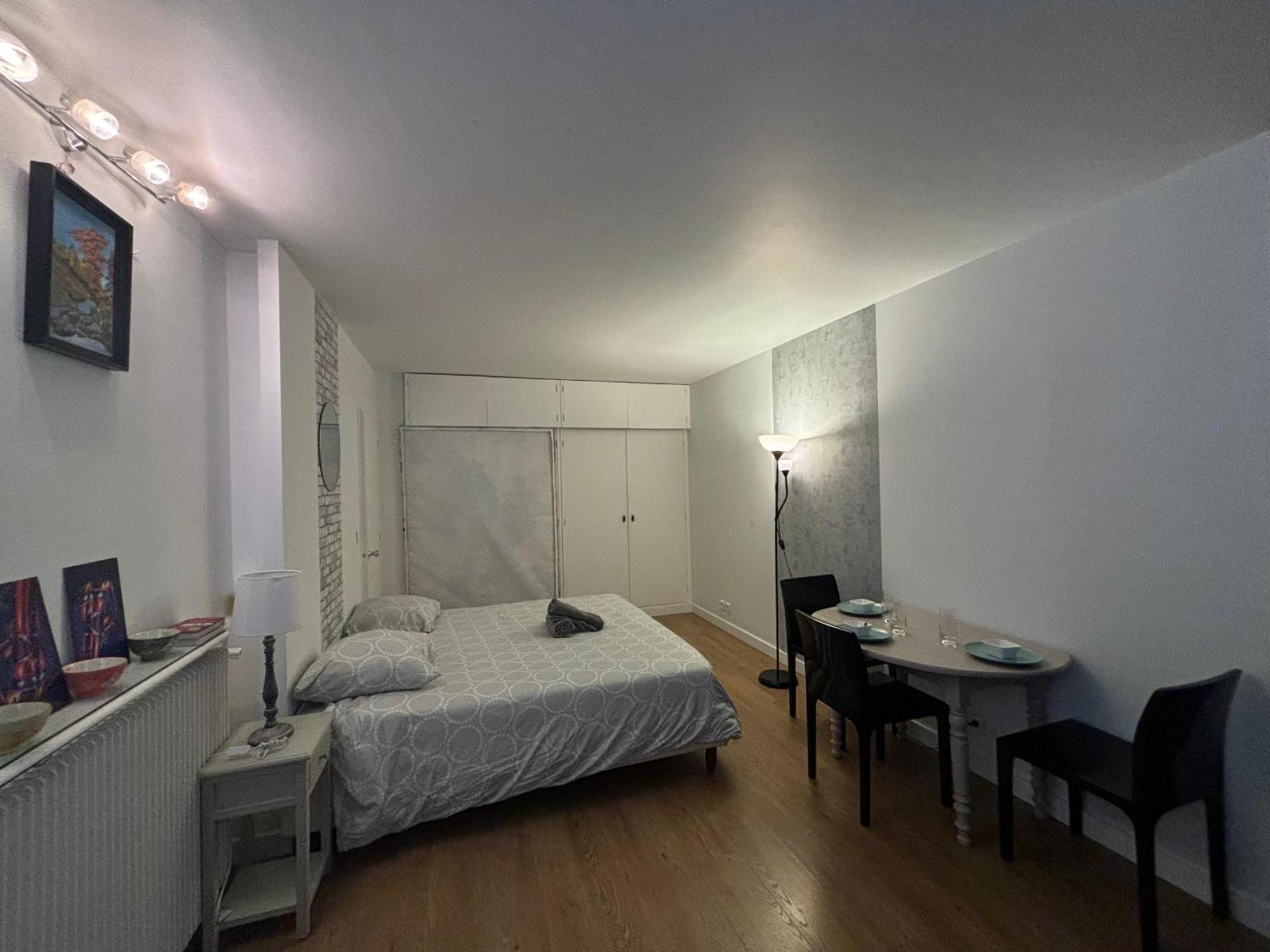 Appartement Des Champs Elysees Párizs Kültér fotó