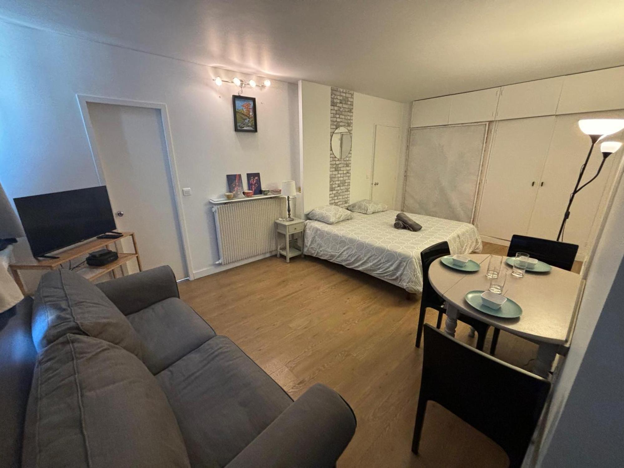 Appartement Des Champs Elysees Párizs Kültér fotó
